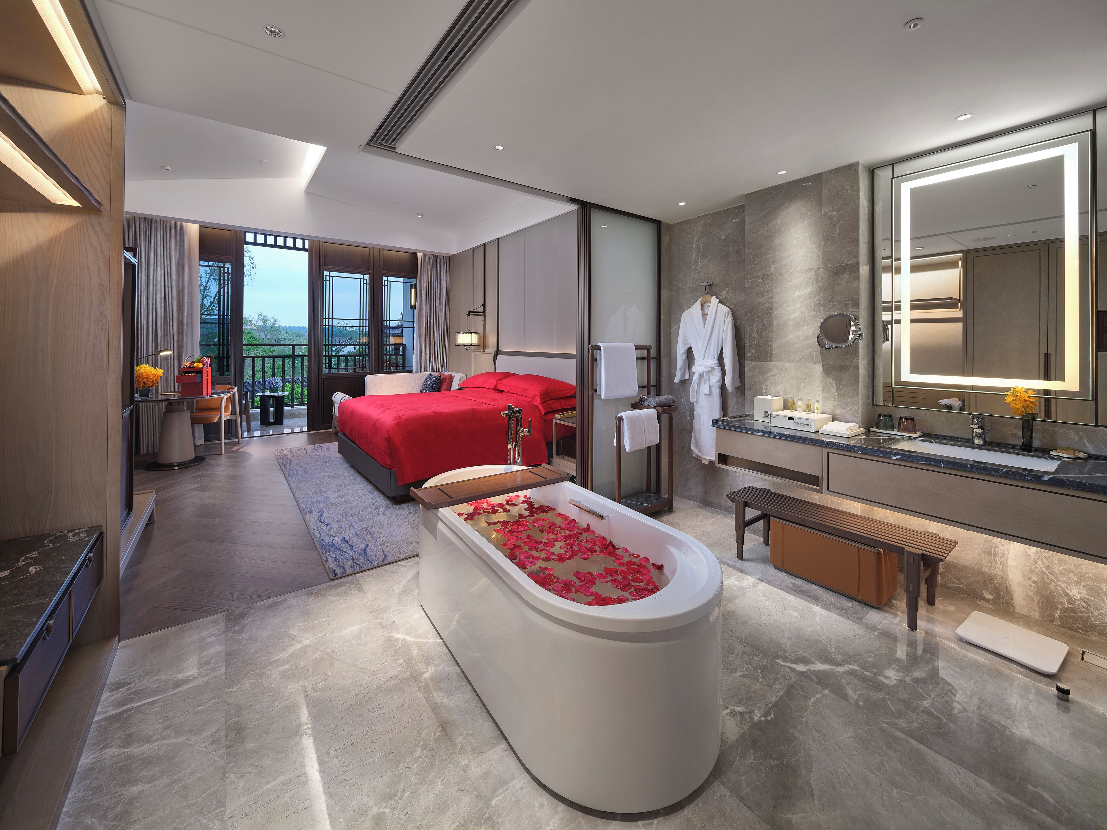 1 bedroom, down duvets, in-room safe, soundproofing