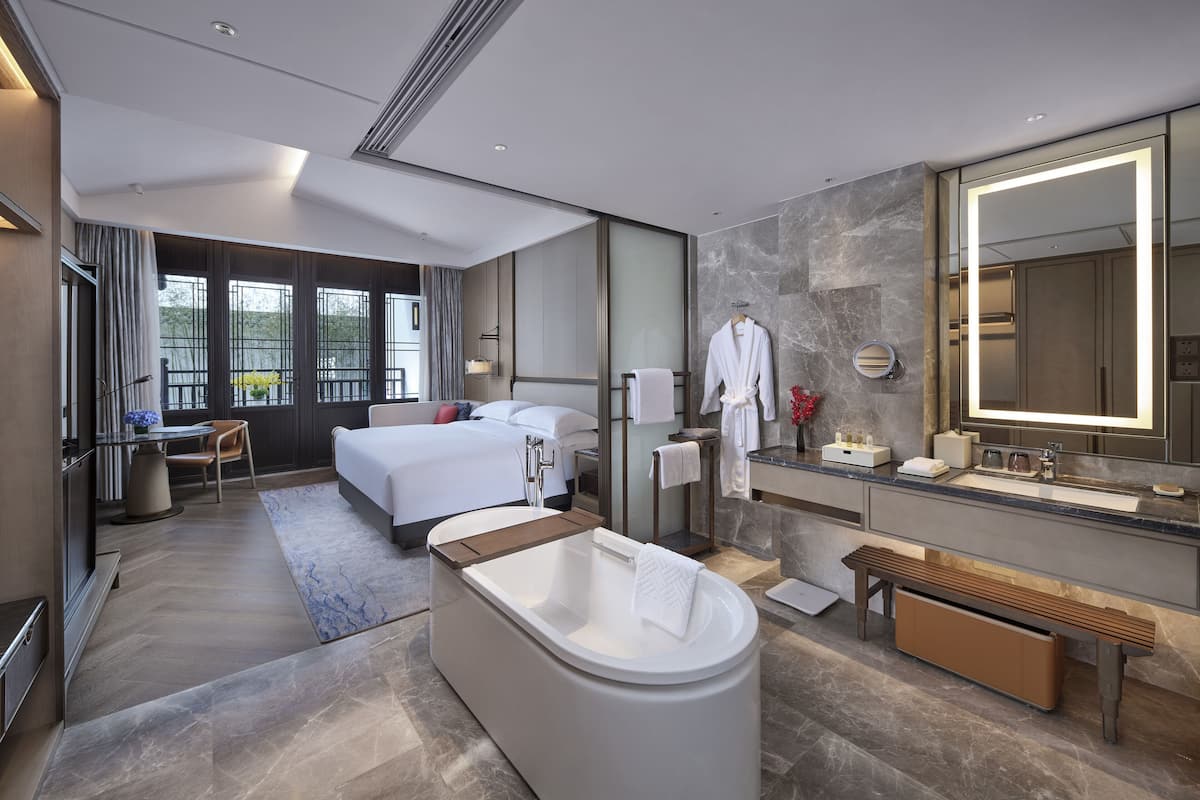 Rainfall showerhead, hair dryer, bathrobes, slippers