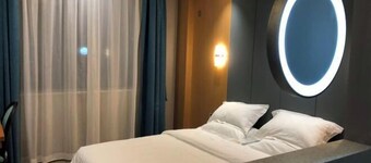 Nanchang 520 Youth Hotel (Mailu Campus Center store of University of Finance and Economics)