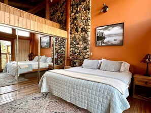 12 camere, una scrivania, ferro/asse da stiro, Wi-Fi gratuito