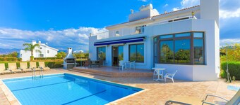 Villa Stavriella, Latchi, large private pool, secluded, sea views