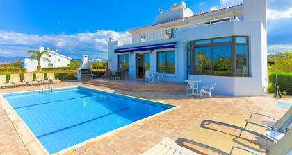 Villa Stavriella, Latchi, large private pool, secluded, sea views