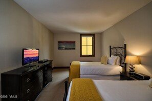 Appartement, 4 slaapkamers | 4 slaapkamers, een strijkplank/strijkijzer, gratis wifi
