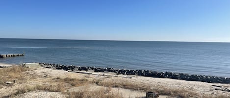 海灘、躺椅、沙灘巾