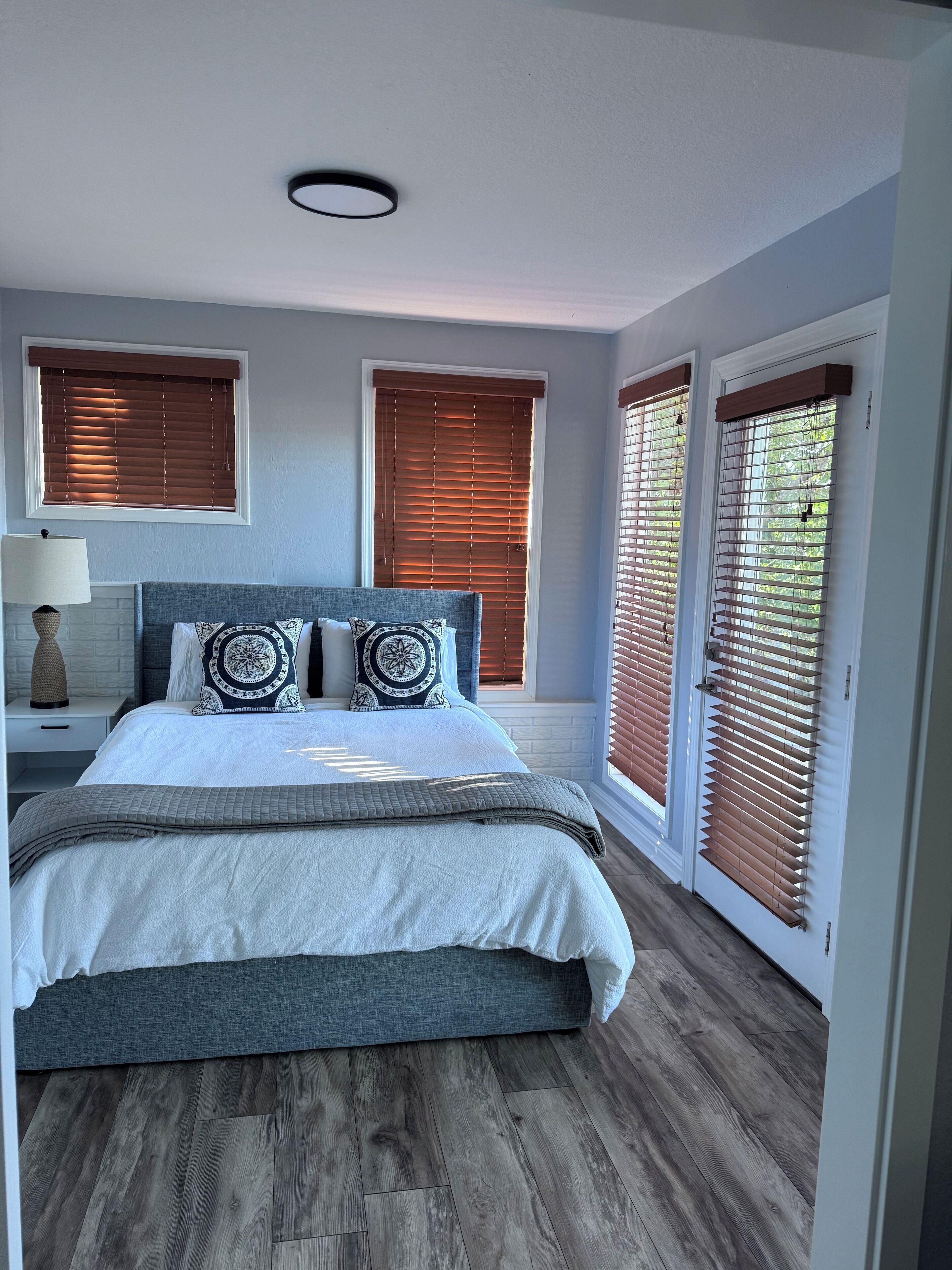 4 chambres, bureau, fer et planche à repasser, Wi-Fi gratuit