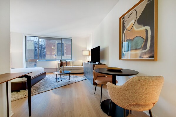 Interior - Luxury Studio in Great Chelsea Location (New York)