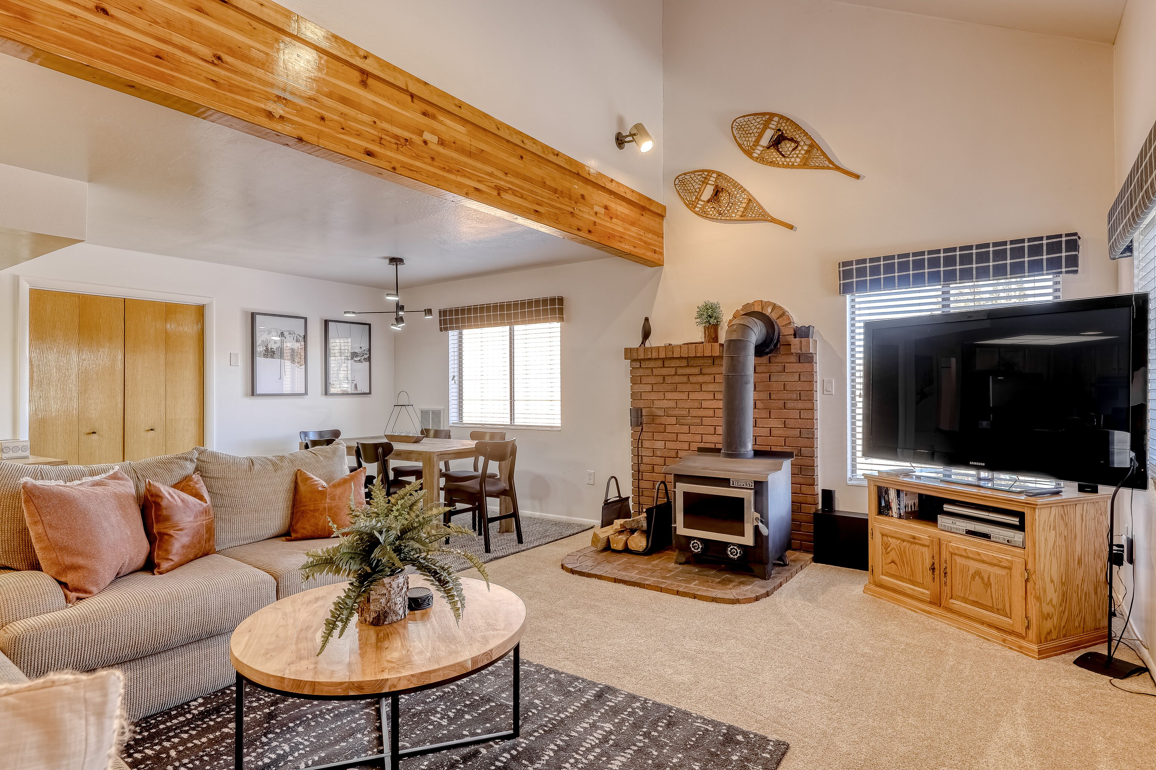 Cozy Chalet Village condo with fast WiFi & wood-burning stove - dog-friendly