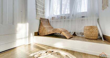 Maison Jean: at the beach on the St. Lawrence River