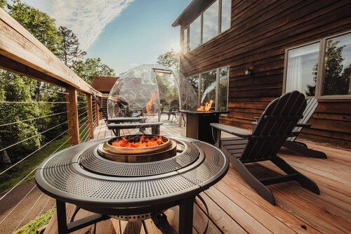 Lake Superior Views, Outdoor Pizza Oven, Big Deck, Spacious, Patio Dome