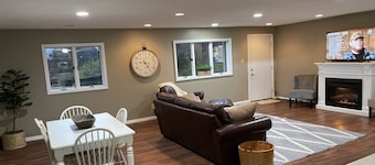 Gramke Guest House 2 Acre Property Peaceful Country Oasis