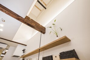 Unclassified image, 3 of 37, button