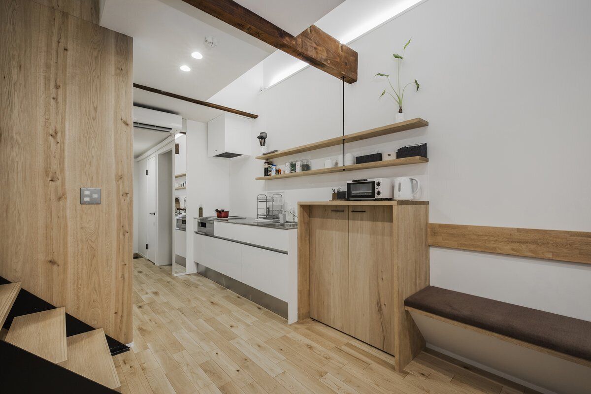 Fridge, microwave, toaster oven, cookware/dishes/utensils