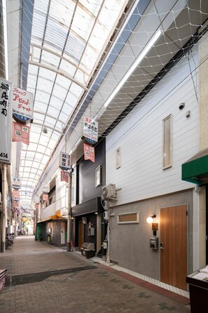 Exterior - Japan Sessions | KANZAKI 02 (Osaka)