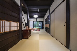 Interior - Shiki Homes | KYOKA 鏡花 (Kyoto)