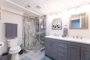 Bathtub