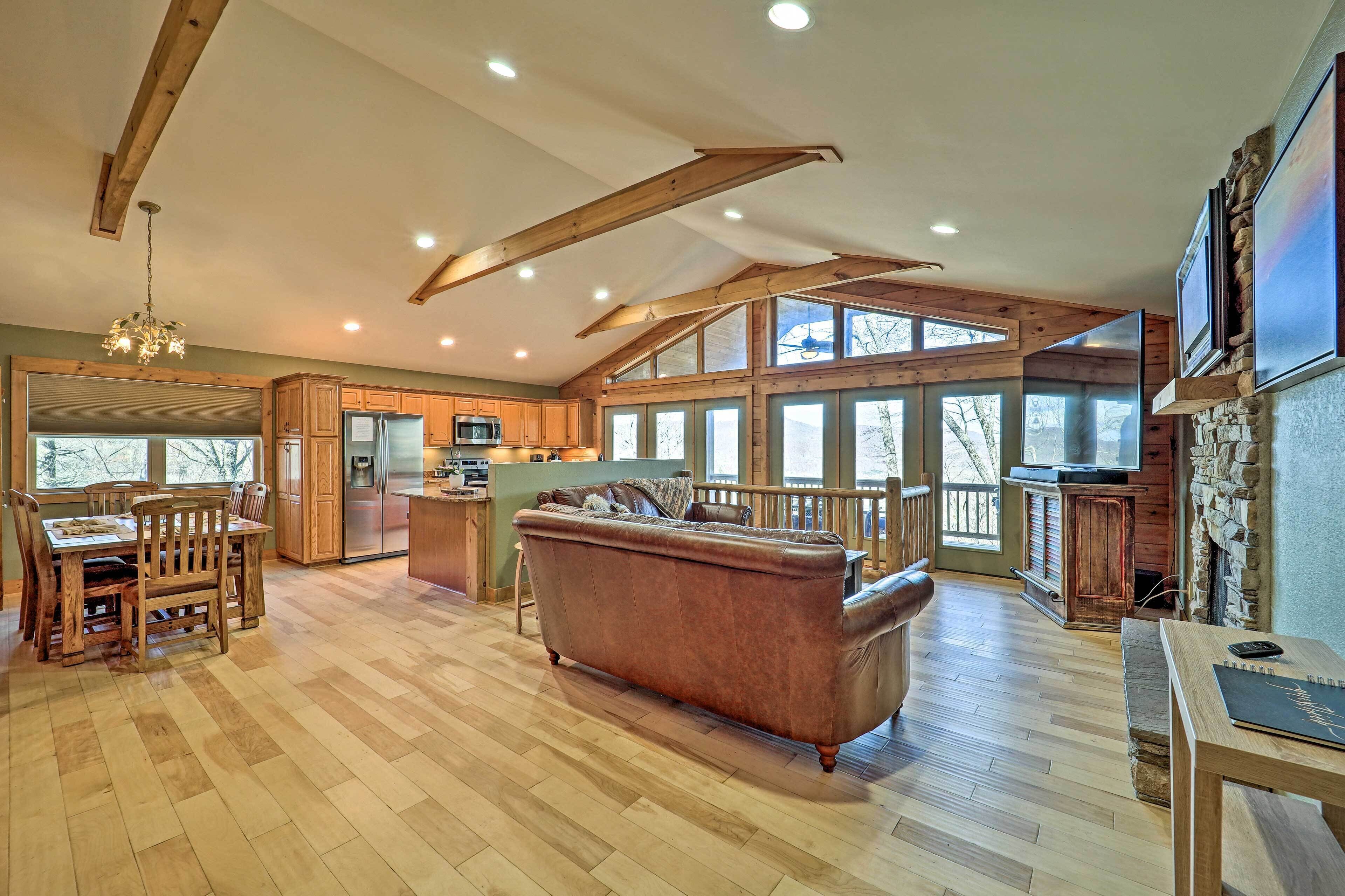 Peaceful Banner Elk Mountain Cabin Near Ski Areas!