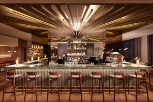 Bar (en la propiedad)