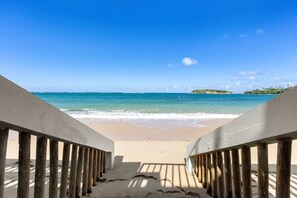 On the beach - Casa de Playa | Large and fun beachfront family home for up to 21 guests (Vega Alta)