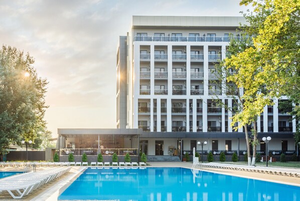 ด้านหน้าที่พัก