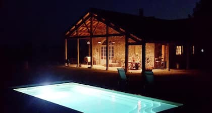 Mansion in Fargues with Pool and Garden