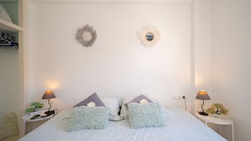 2 Schlafzimmer, BĂŒgeleisen/BĂŒgelbrett, kostenloses WLAN, BettwĂ€sche