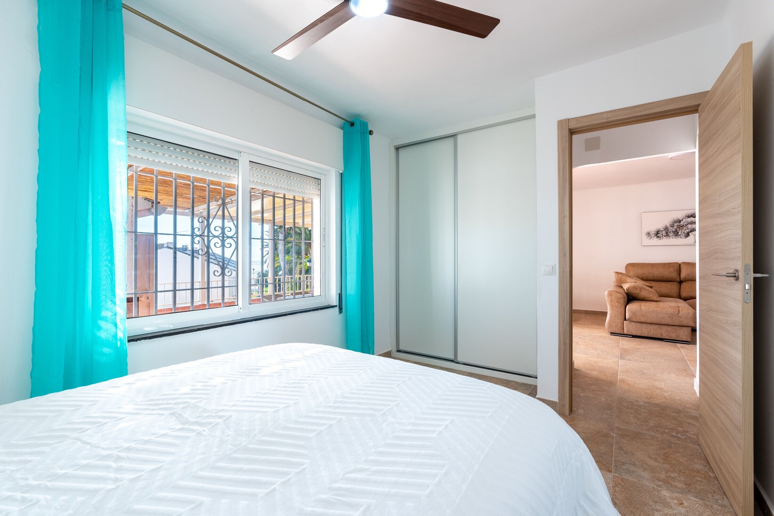 3 bedrooms, iron/ironing board, free WiFi, bed sheets