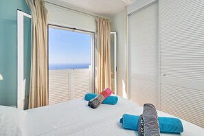 4 dormitorios, tabla de planchar con plancha, wifi gratis y ropa de cama