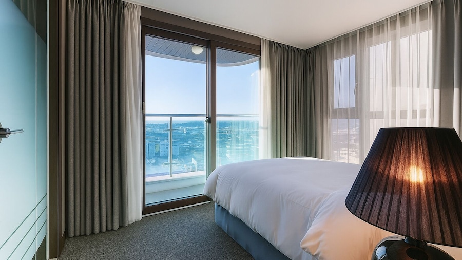 晉州 Raon Stay in Perla 酒店