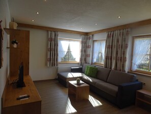 TV - Stables - Alpenfrieden (Nauders)