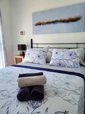 2 Schlafzimmer, Bügeleisen/Bügelbrett, kostenloses WLAN, Bettwäsche