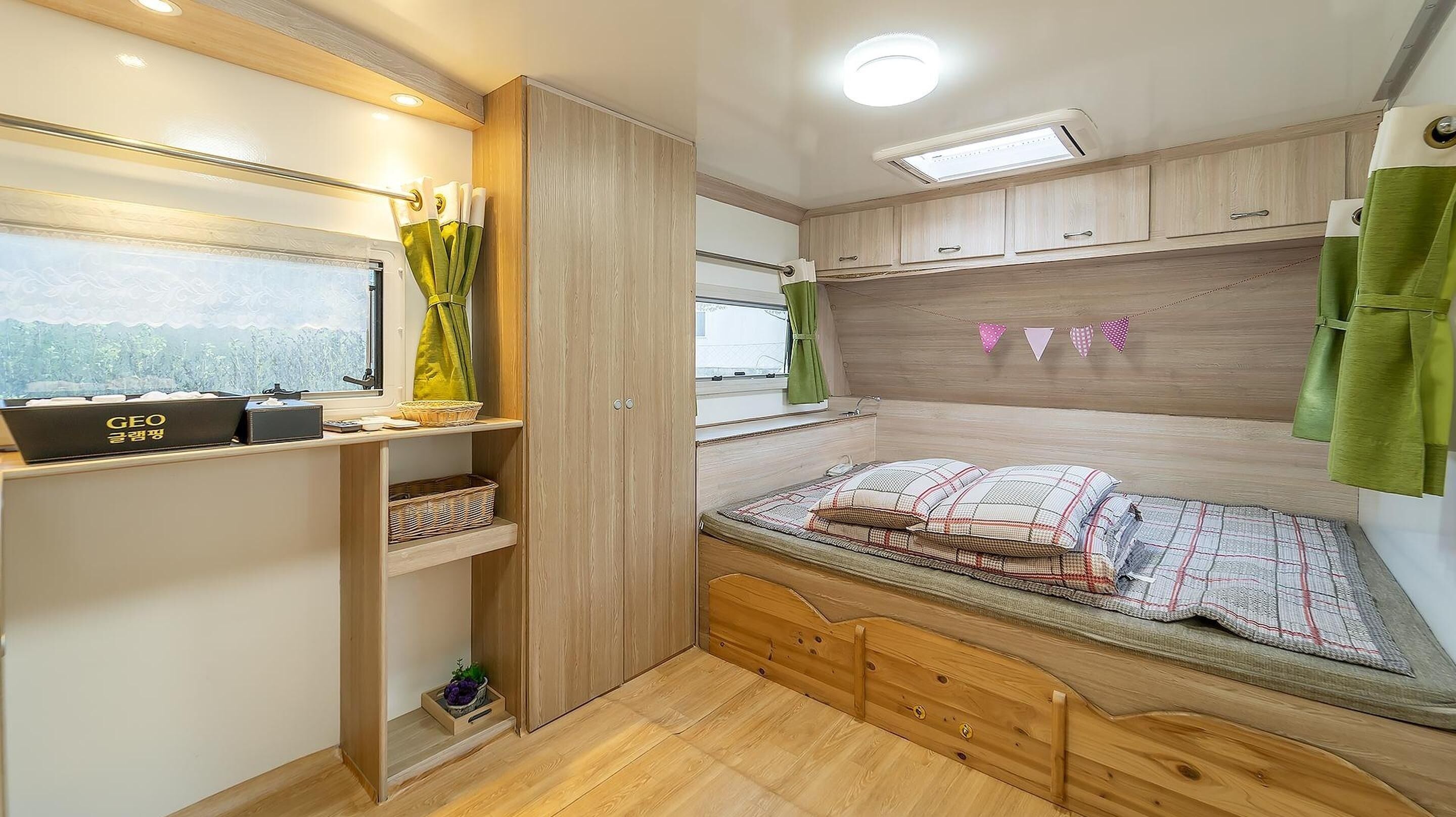 Eenvoudige kamer, 1 slaapkamer (spacaravan2) | 1 slaapkamer, gratis wifi