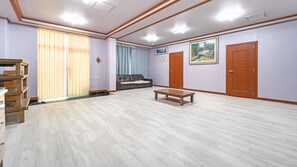 Basic Room, 2 Bedrooms (danchaesil(OceanView))