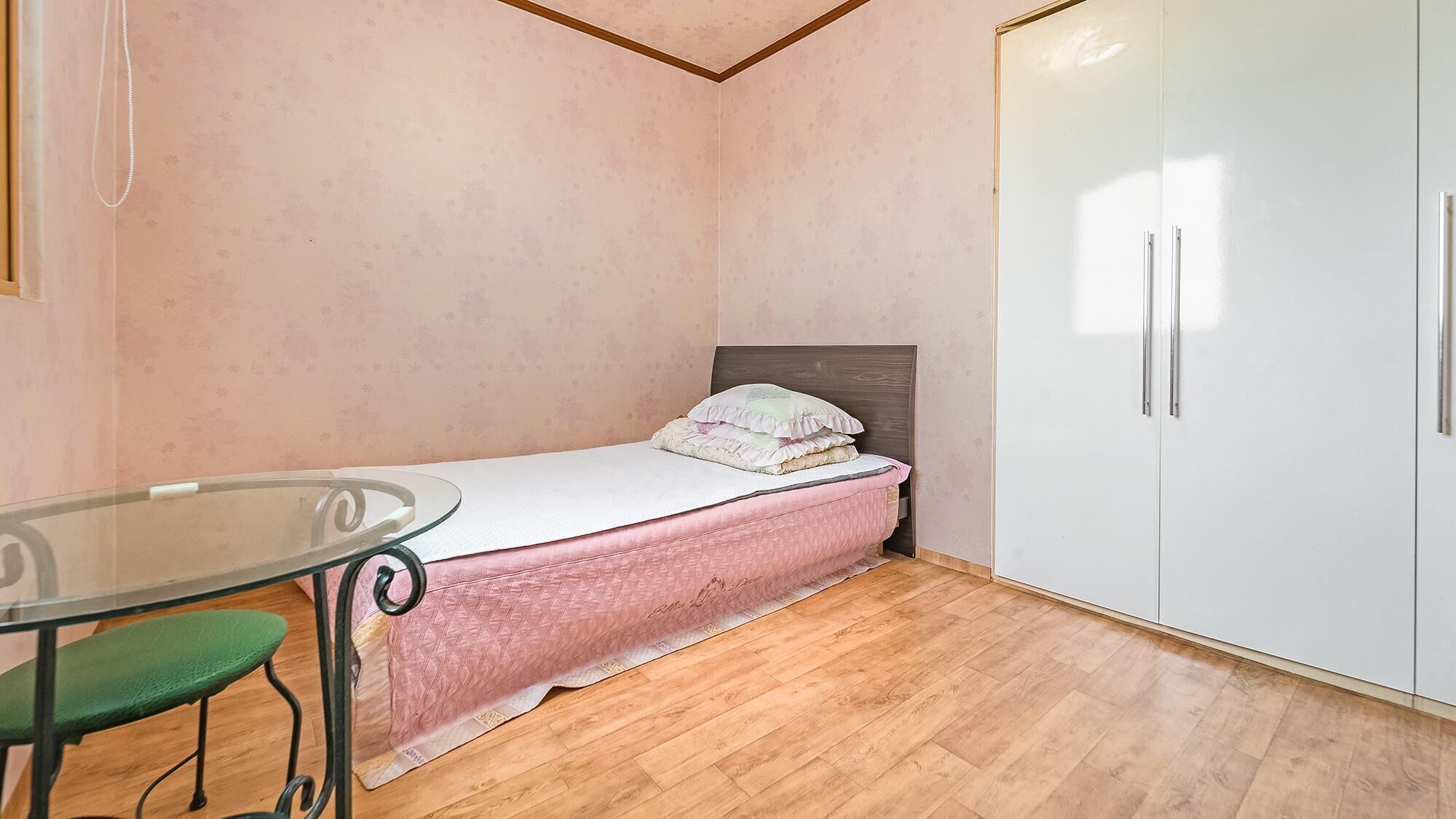 2 bedrooms, free WiFi