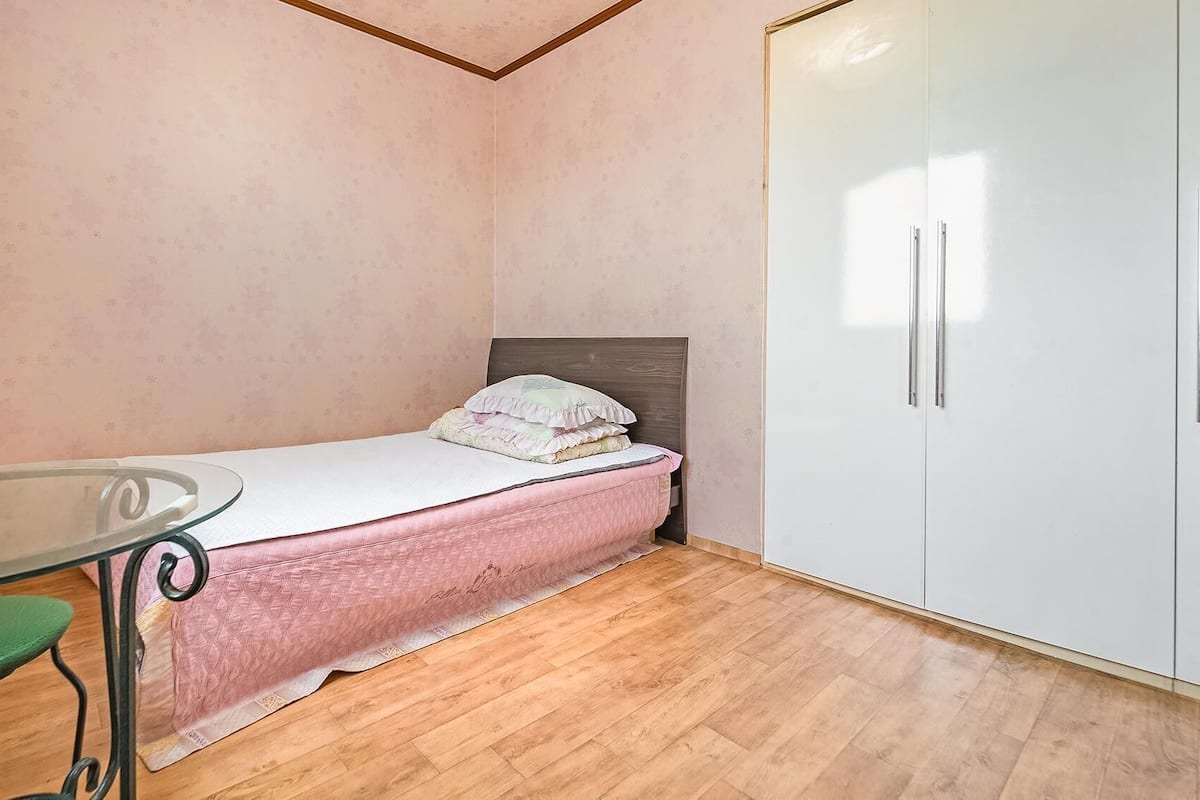2 bedrooms, free WiFi