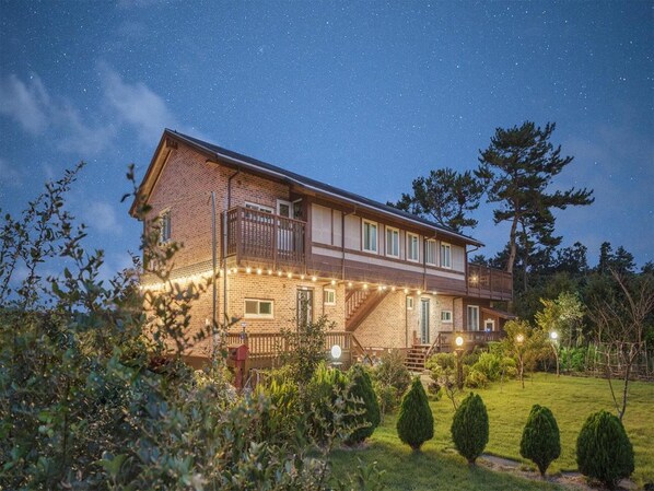 Exterior - Seogwipo J&J Pension (Seogwipo)