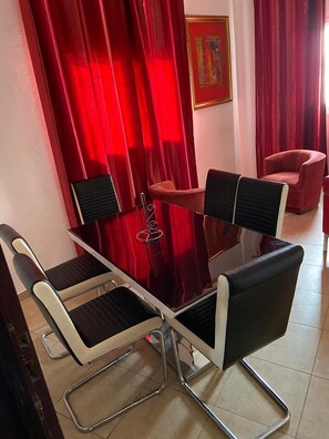 Dining - Splendid apartment located in Ngor Virage (Dakar)