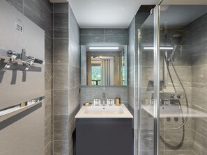 Hair dryer, towels