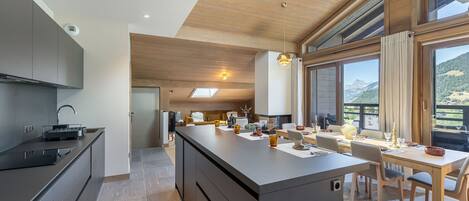 Køleskab, mikrobølgeovn, ovn, opvaskemaskine