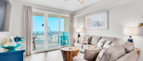 Televisor i llar de foc