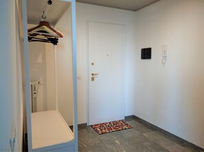 Interior entrance - Astrid House (Stresa)