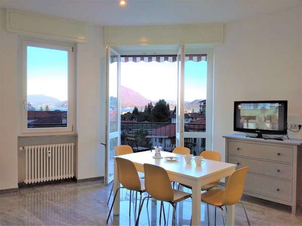 Apartment | Living area