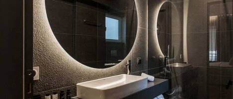 Hair dryer, towels