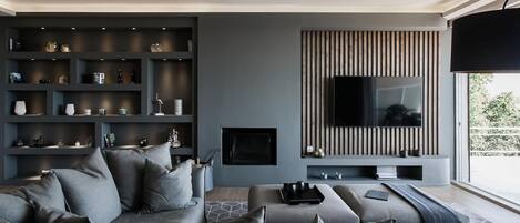 Smart TV, fireplace, offices