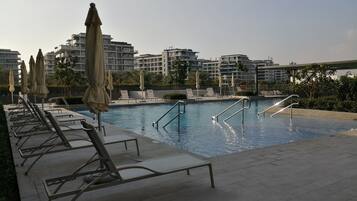 Piscina all'aperto