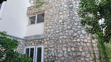 Fachada del alojamiento