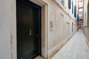 Dettaglio esterni