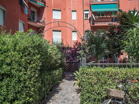 Fachada de la propiedad