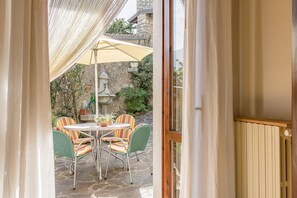 Interior - Corte Trepée, in the old town of Piovere (Tignale)