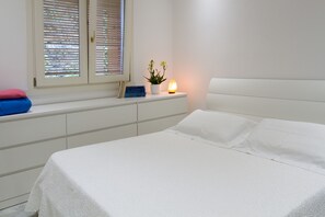 1 sovrum, strykjärn/strykbräda, gratis wi-fi och sängkläder