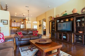 Smart TV, DVD player, books